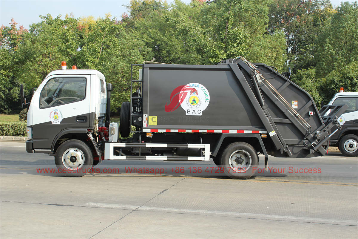 Camion compacteur de déchets Dongfeng 4 × 2
