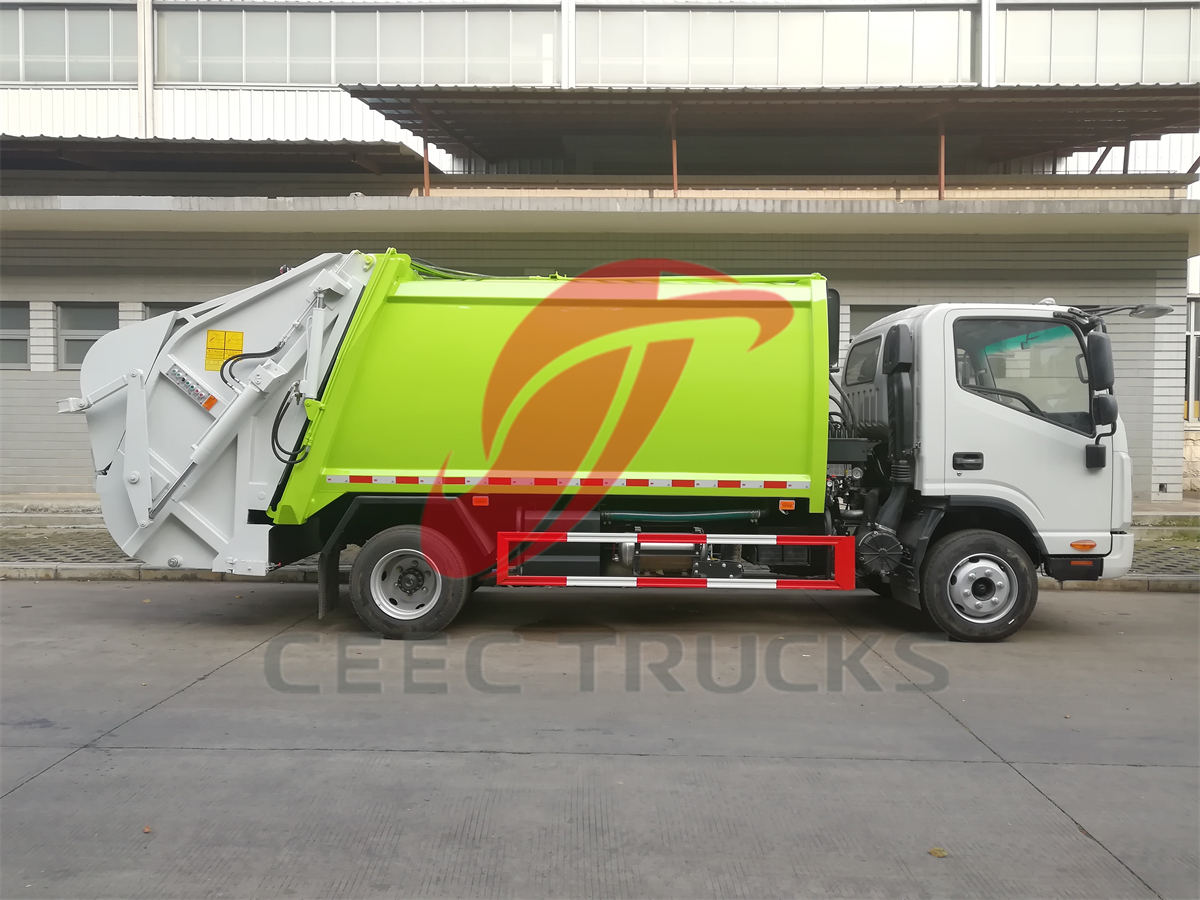 Camion compacteur de déchets JAC 6 roues
