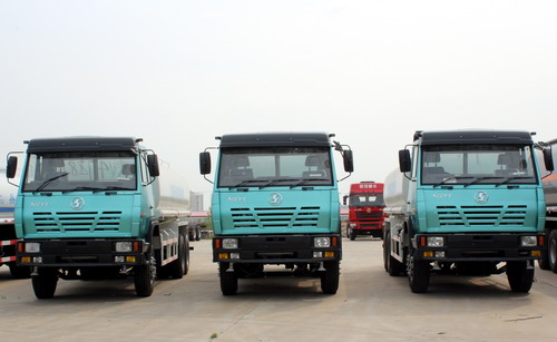 mali client commande 4 unités camion citerne carburant styer