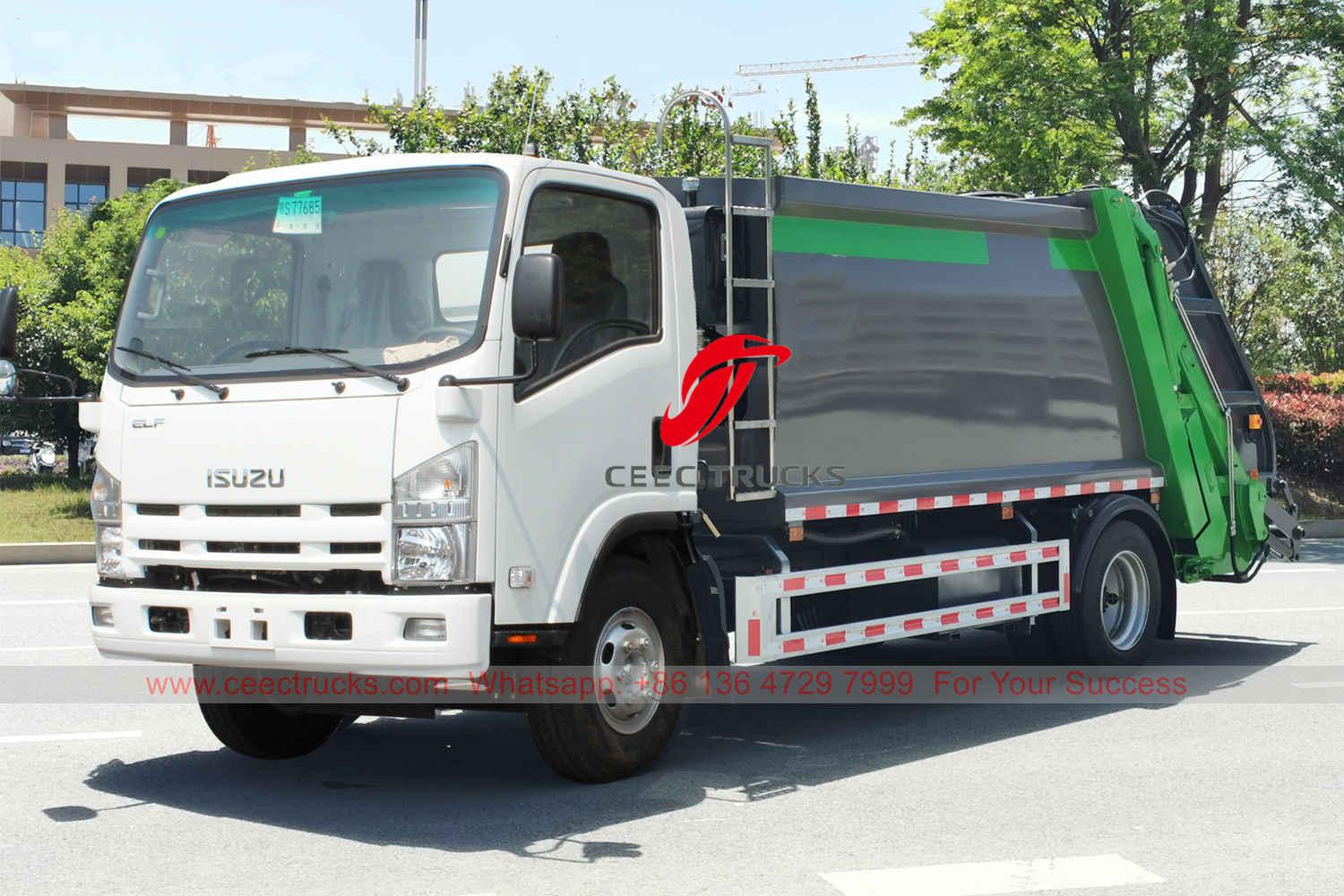 ISUZU 4Ã—2 rear loader