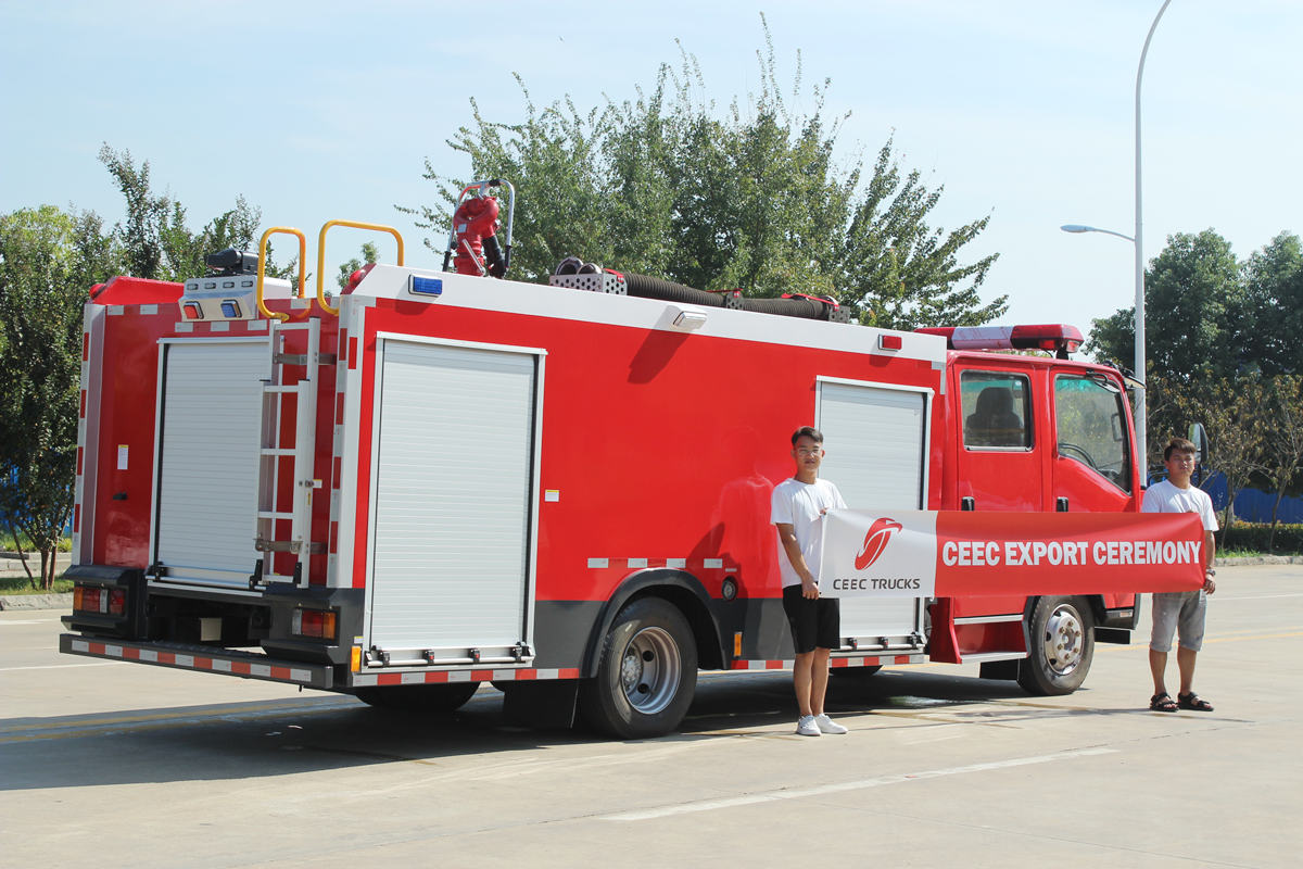 ISUZU foam fire fighting truck for sale