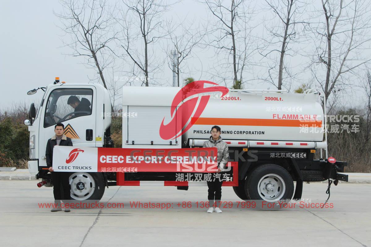 ISUZU ELF 700P 4 × 4 tout-terrain 5000 litres de carburant à vendre