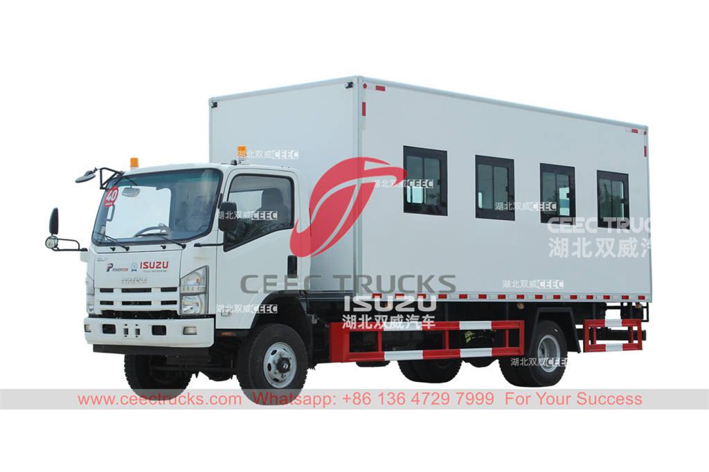 Nouveau camion transporteur de troupes ISUZU 700P 4WD au meilleur prix