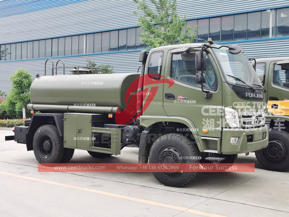 Camions-citernes d'eau potable FOTON 4 × 4 4000L personnalisés à vendre