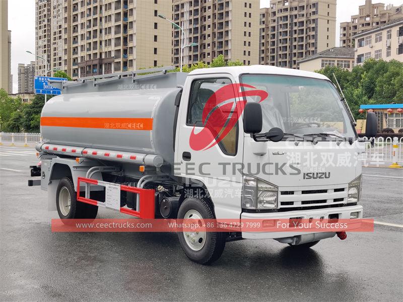 Camion-citerne diesel d'origine ISUZU 5000 litres à vendre
