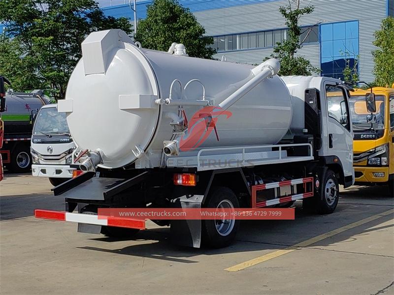 5000L Sewage suction truck