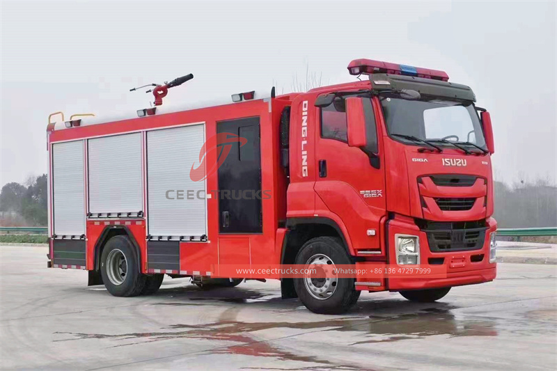 Camion de lutte contre l'incendie ISUZU GIGA 8 000L