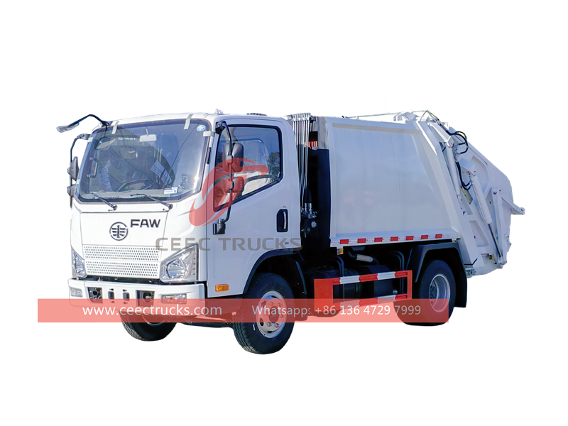 Camion compacteur d'ordures FAW 8 CBM