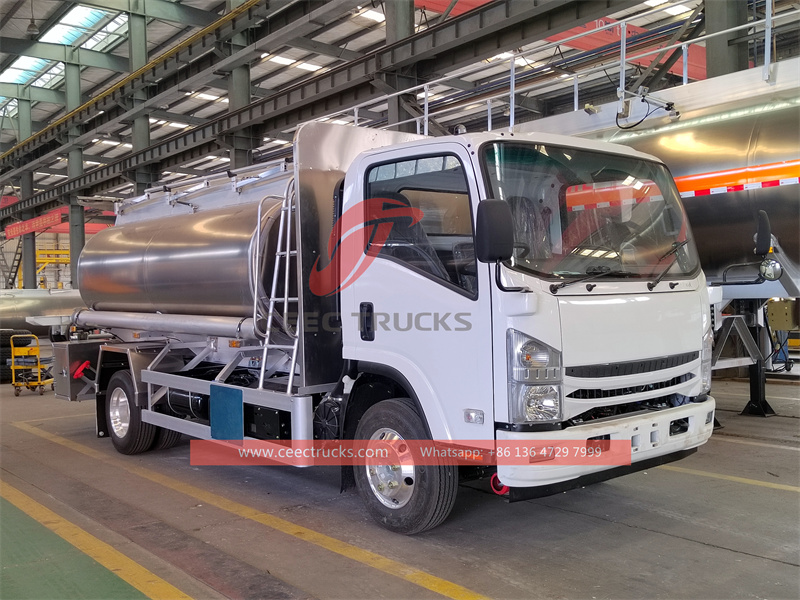 Camion-citerne de transfert de carburant RHD ISUZU