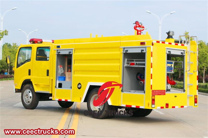 Isuzu 700P water fire truck