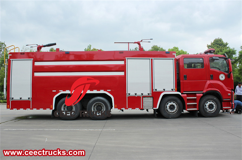 Isuzu GIGA 8x4 dry powder water foam fire truck