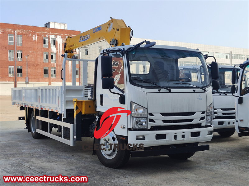 Isuzu NPR 5tons boom crane truck