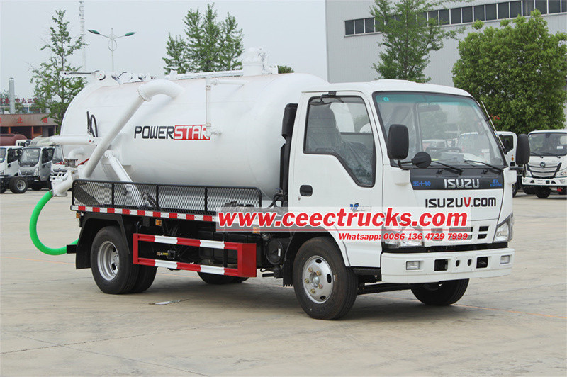 Isuzu sewage tank truck