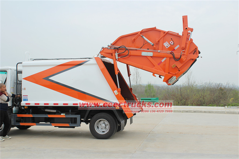 ISUZU NKR garbage rear loader ISUZU NKR garbage rear loader
