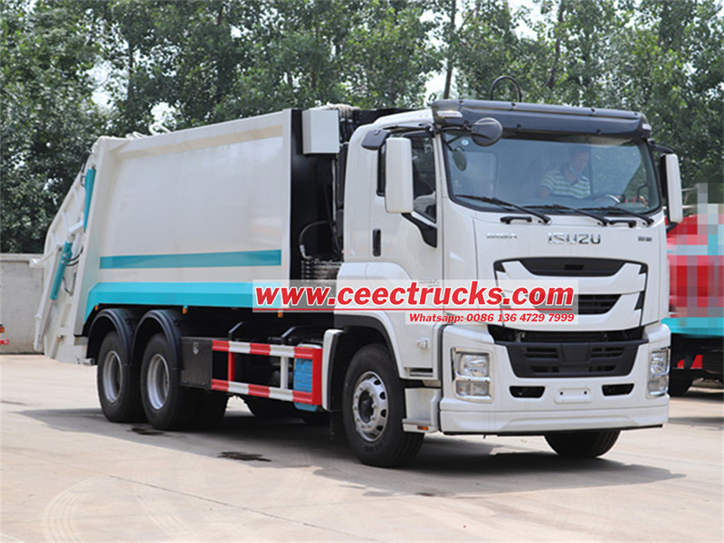 ISUZU GIGA garbage compactor truck