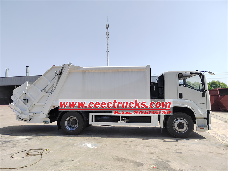 ISUZU refuse compactor garbage truck