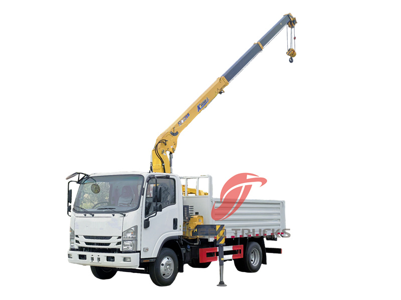 ISUZU ELF cargo truck with 5tons crane ISUZU ELF cargo truck with 5tons crane