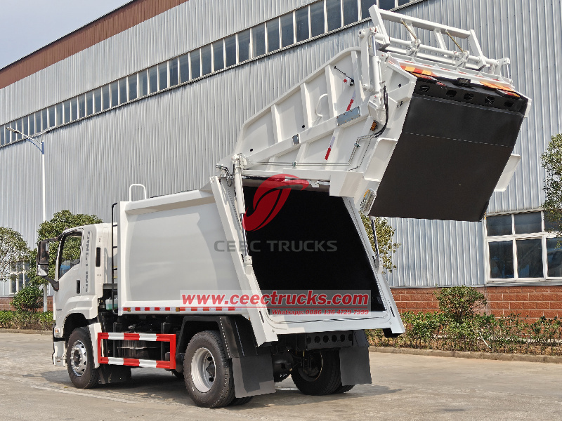 ISUZU garbage compactor truck