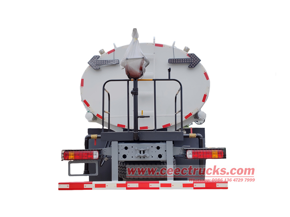 HOWO 6X4 20 CBM bulk water carrier truck