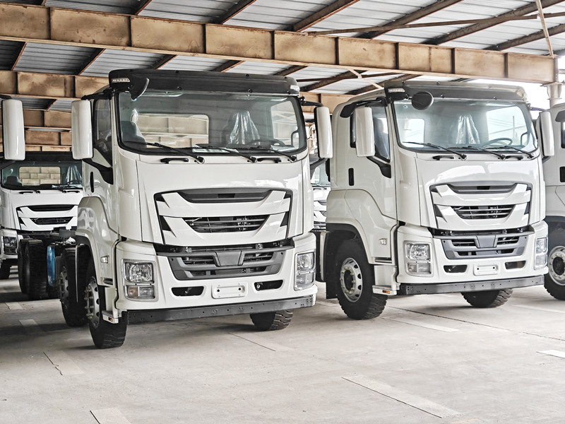 ISUZU 8x4 GIGA 520HP truck chassis