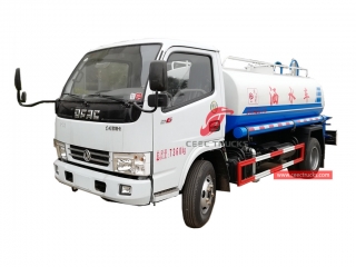 4 cbm camion de transport par eau dongfeng-CEEC TRUCKS