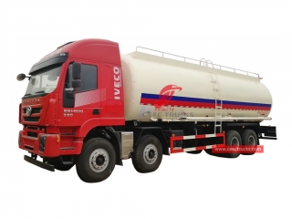 Camion de transport de poudre 8x4 Iveco-CEEC TRUCKS