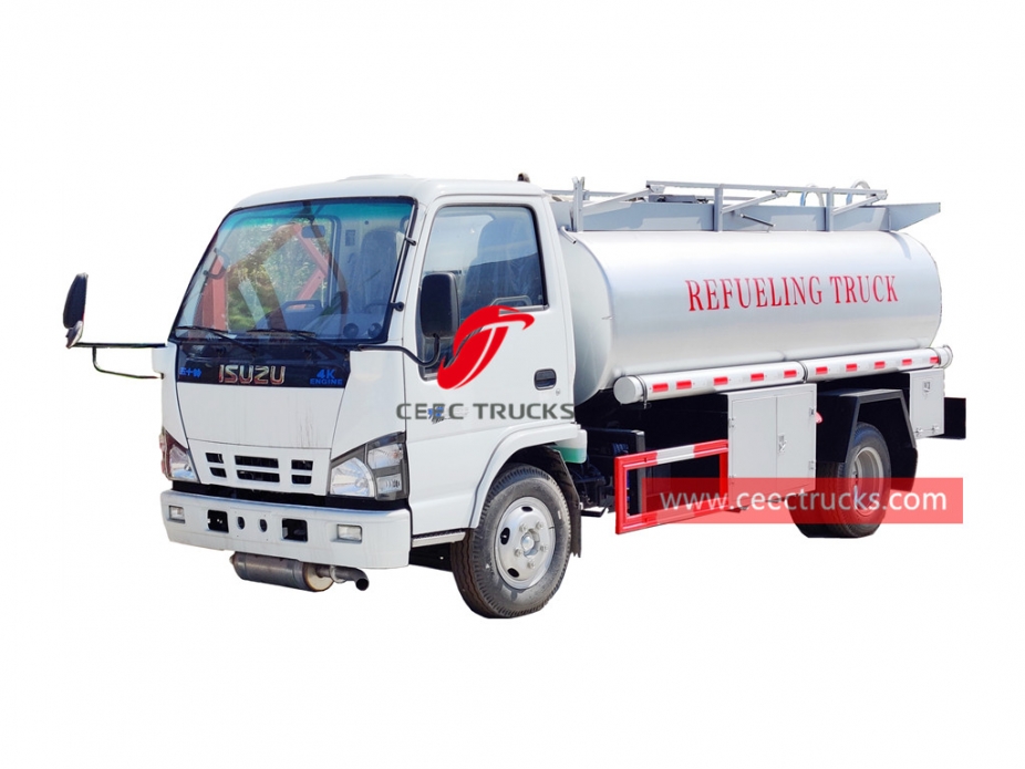 ISUZU 5,000 liters refueling truck