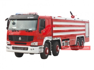  HOWO 8 × 4 camion de pompiers en mousse