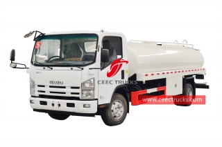  Isuzu 4 × 2 camion-citerne d'eau potable