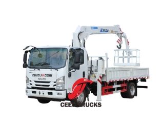 Camion-grue à flèche Isuzu avec pont élévateur