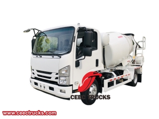 Camion malaxeur à béton Isuzu Ready Mix