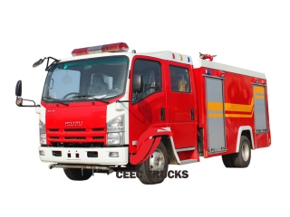 Camion de lutte contre l'incendie à eau Isuzu 700P