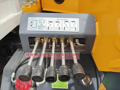 HOWO 12Ton heavy boom crane truck