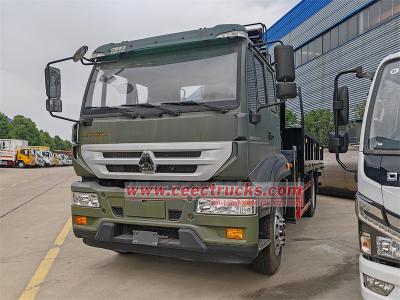 Sinotruk HOWO Truck with 8tons Crane