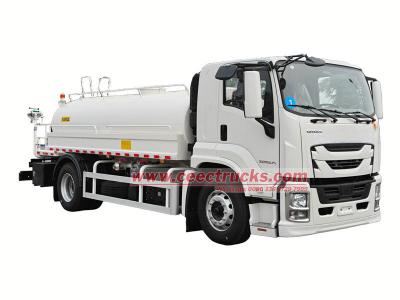 Isuzu GIGA lorry water tank