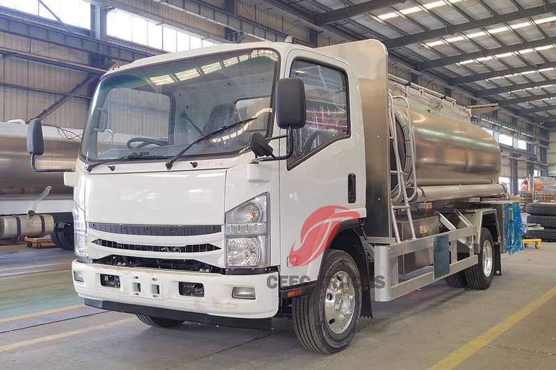 Isuzu ELF camion-citerne de carburant en alliage d'aluminium à conduite à droite