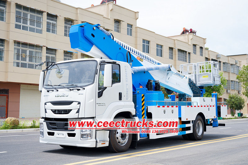 Moteur Isuzu GIGA 4HK1, camion plate-forme aérienne sécurisé de 45 mètres