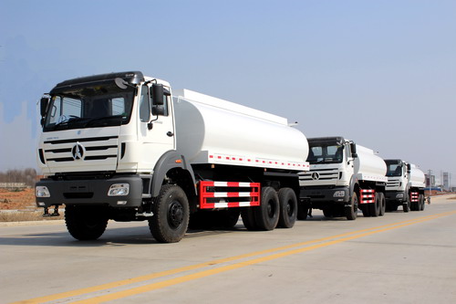 10 unités beiben 6 * 6 eau camion citerne exportation au kenya