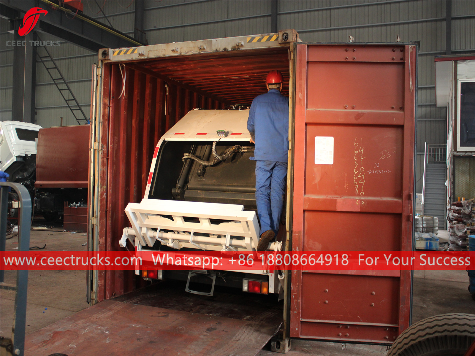 République du Cap Vert - Camion compacteur d'ordures de 8 m3 expédié par conteneur de 40 pieds